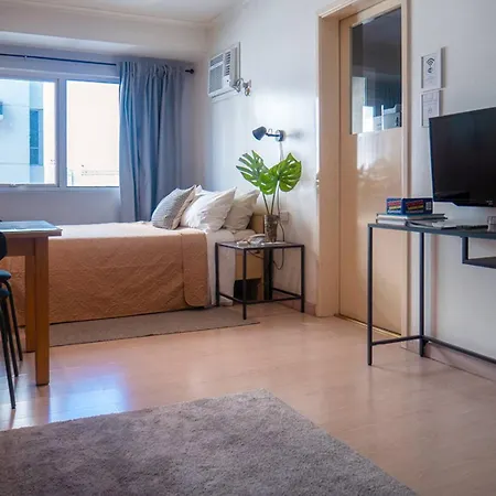 Private Modern Condo In Bgc
