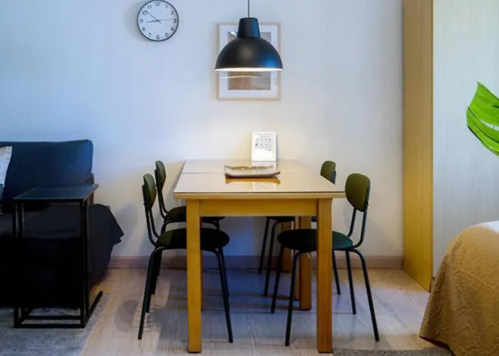アパートホテル Private Modern In Bgc